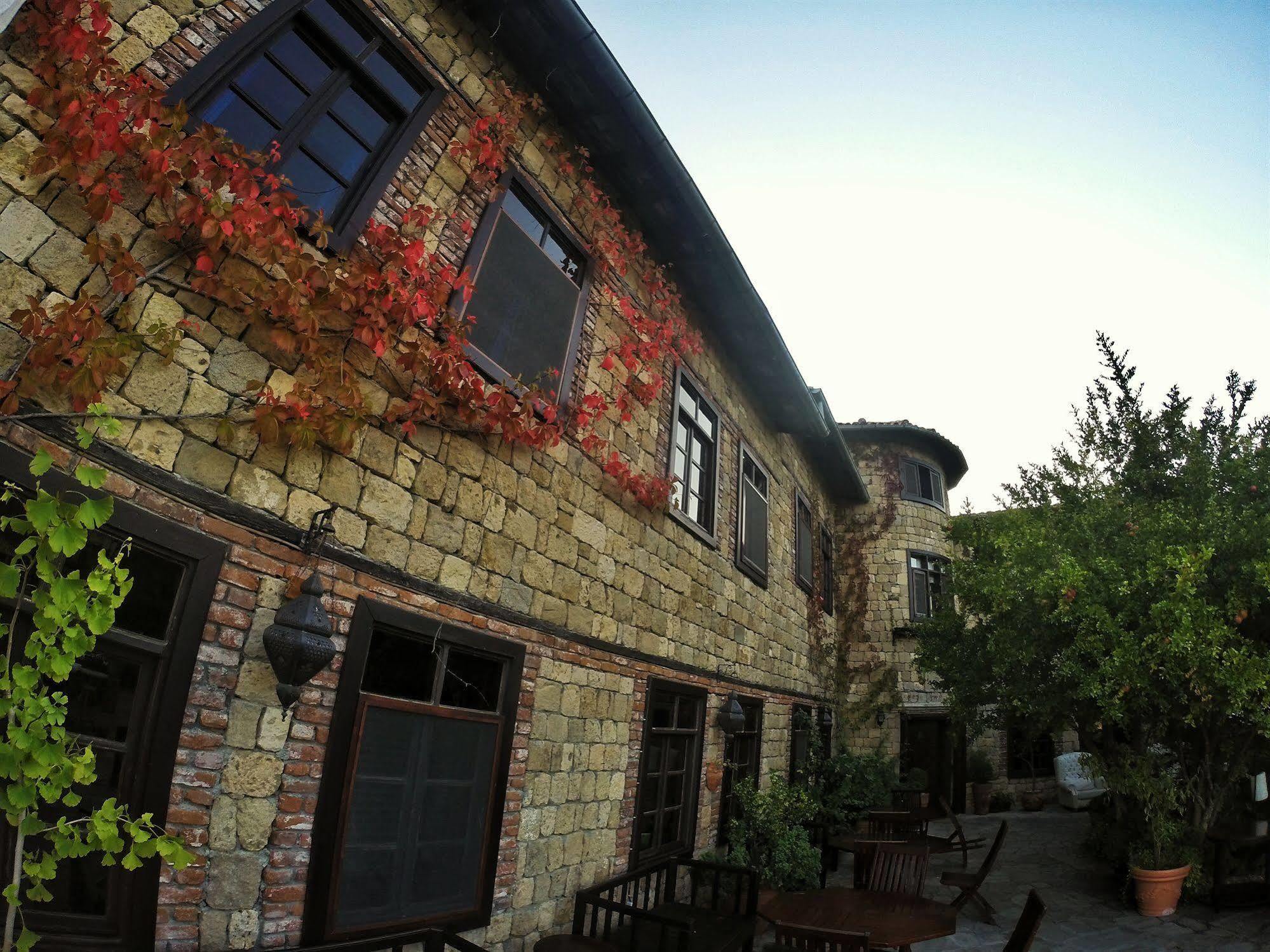 Hotel Manici Kasri Küçükkuyu Exterior foto